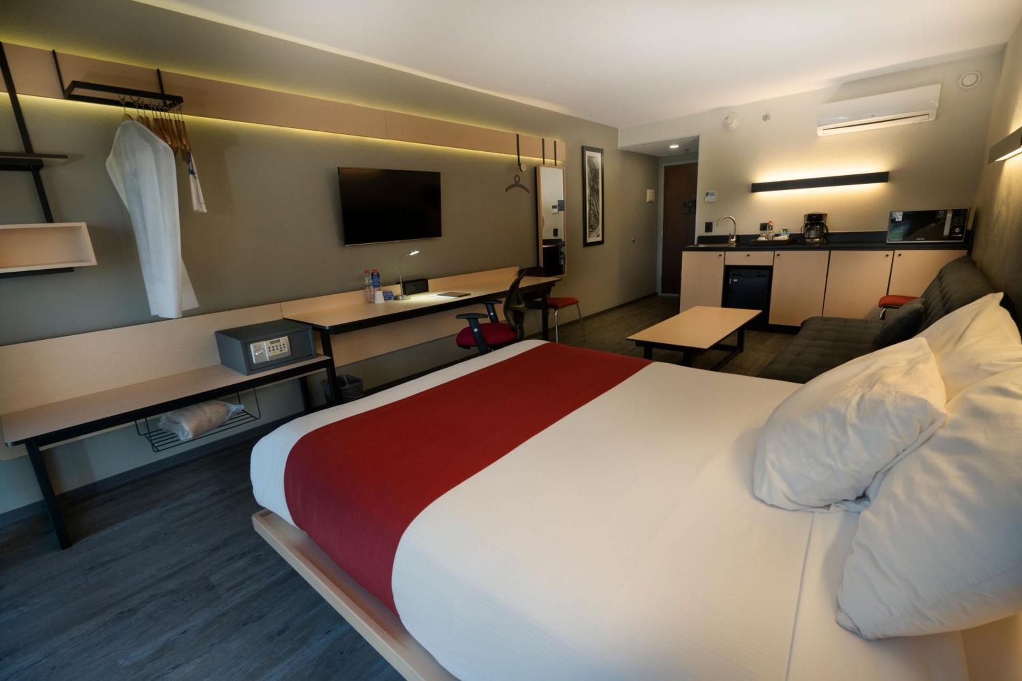 City Express By Marriott Santiago Aeropuerto Extérieur photo
